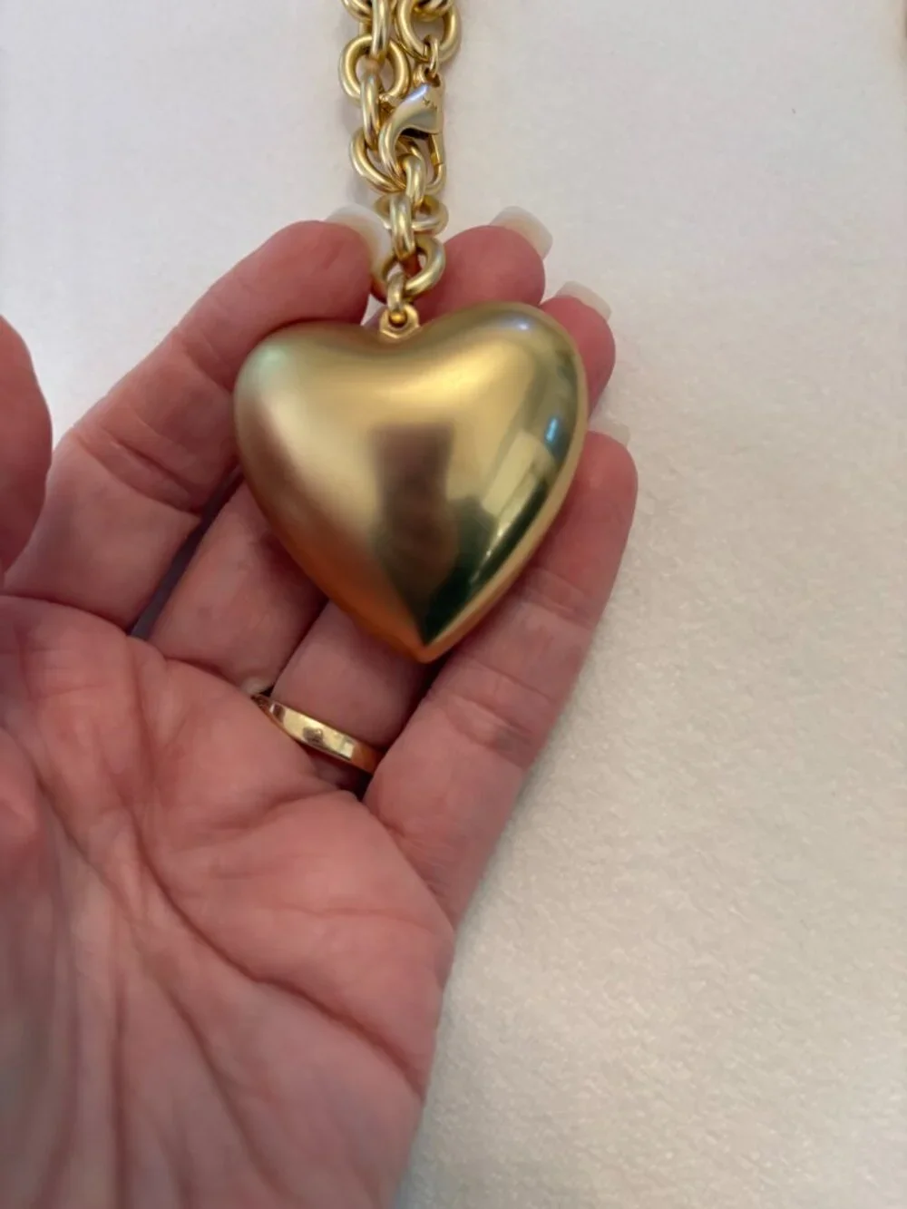Roxanne Assoulin Puffy Heart Gold - Picture 2 of 8